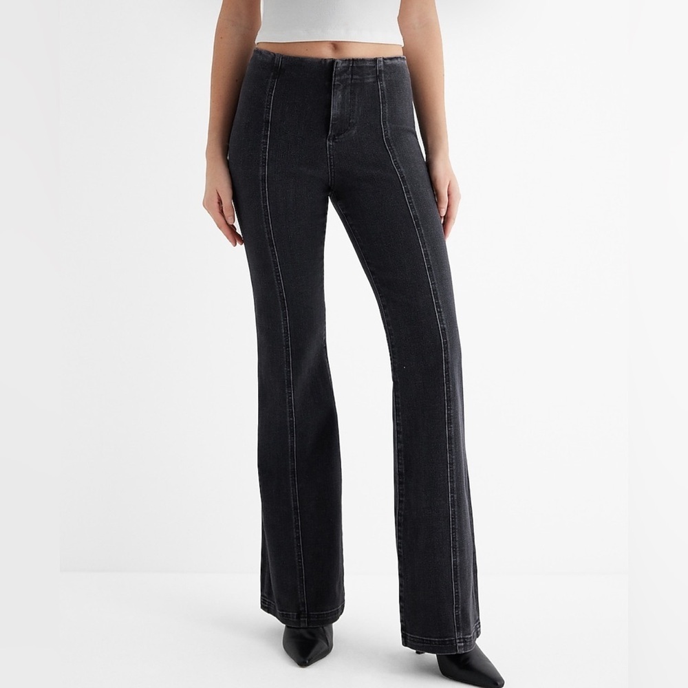 Mid Rise Washed Black Front Seam '70s Flare Jeans